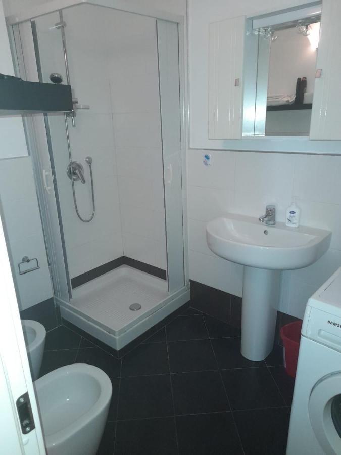 Tranquiloh Apartment Home Terni Esterno foto